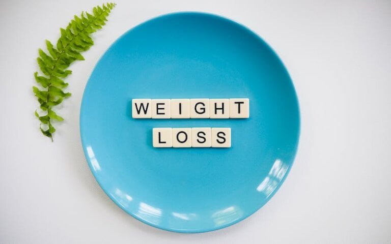 Read more about the article ADULTS AND WEIGHT LOSS: HOW TO SHED POUNDS IN 2024